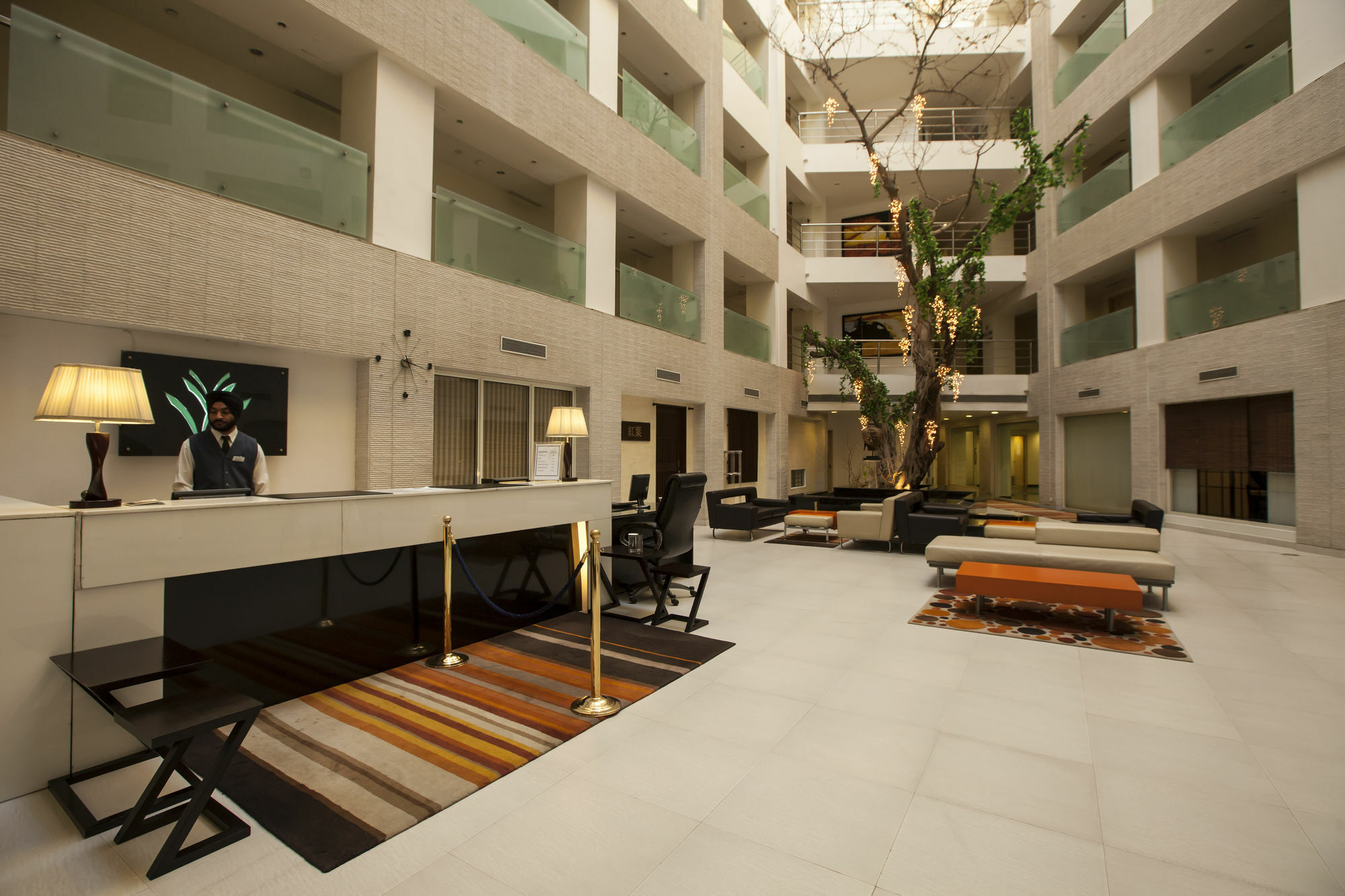 Avalon Courtyard Residence Suites Nova Deli Exterior foto